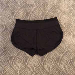 Lululemon Speed Up Short 2.5”